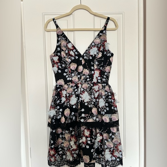 Worn one! Dress The Population floral lace dress purchased at Saks Fifth Ave - Picture 2 of 7